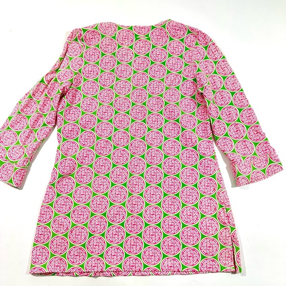 Katherine Way Geometric Print Tunic Shirt Green Pink - Picture 2 of 7